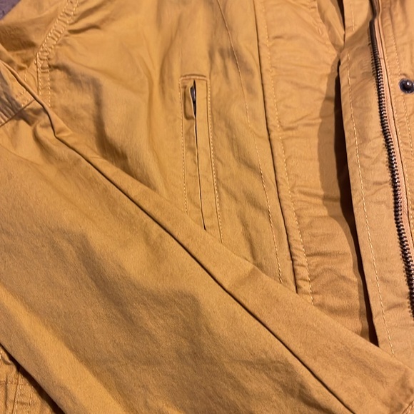Mustard jacket - Picture 2 of 6